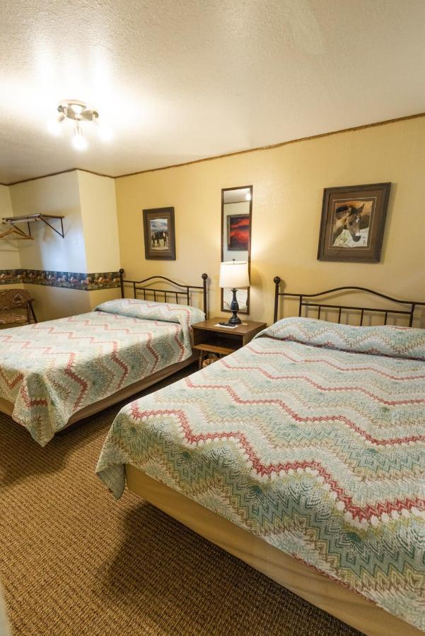 Sunset Rv Park And Motel Belle Fourche Exterior photo