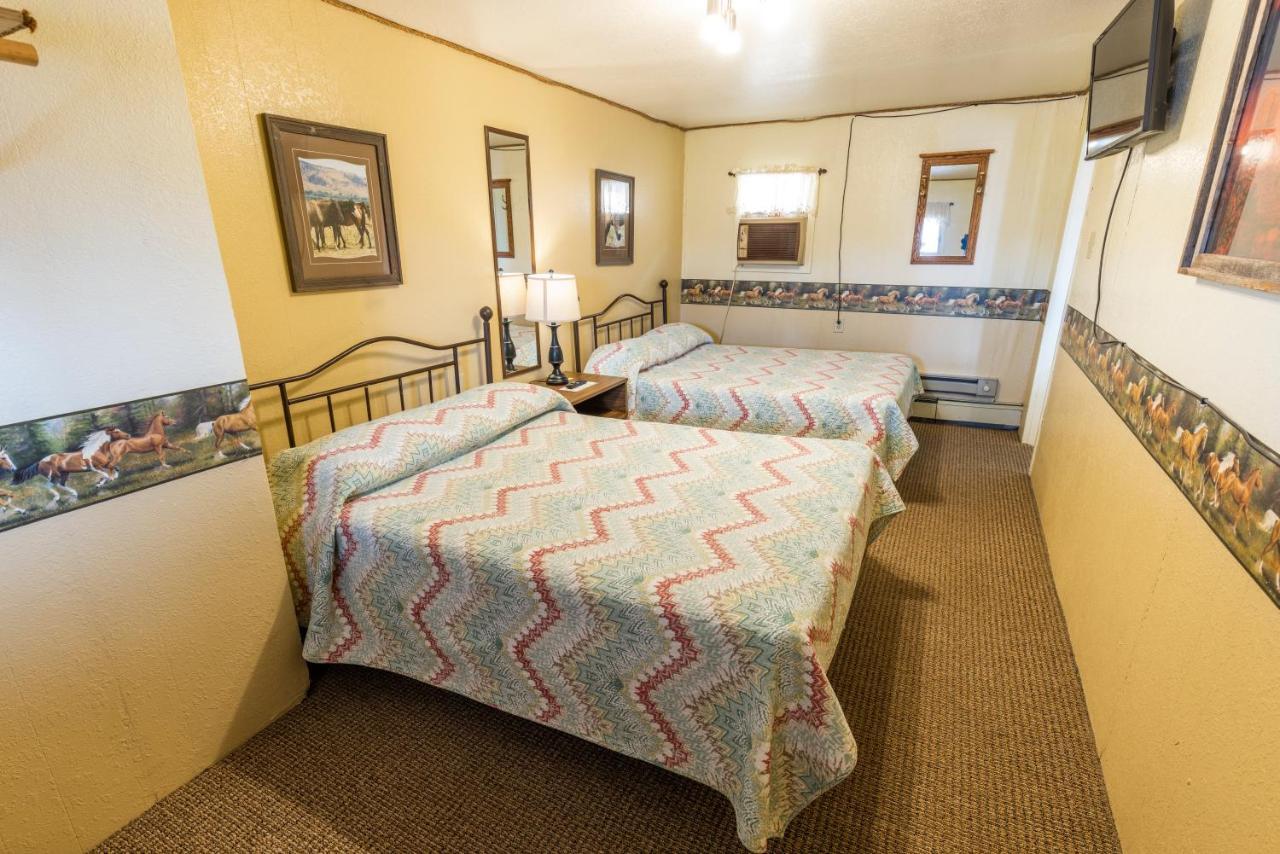 Sunset Rv Park And Motel Belle Fourche Exterior photo